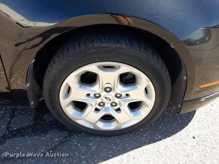 image for item NH9403 2010 Ford  Fusion SE 