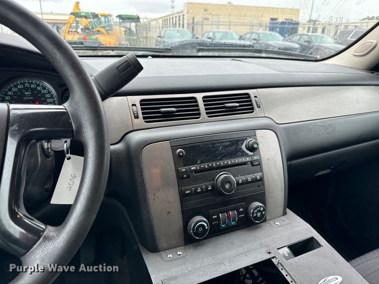 image for item NH9404 2013 Chevrolet Tahoe Police SUV