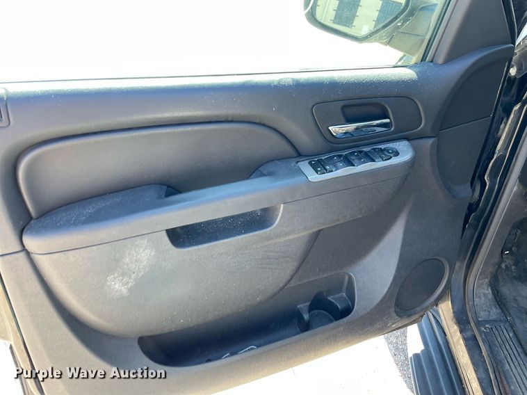 image for item NH9405 2014 Chevrolet Tahoe Police SUV