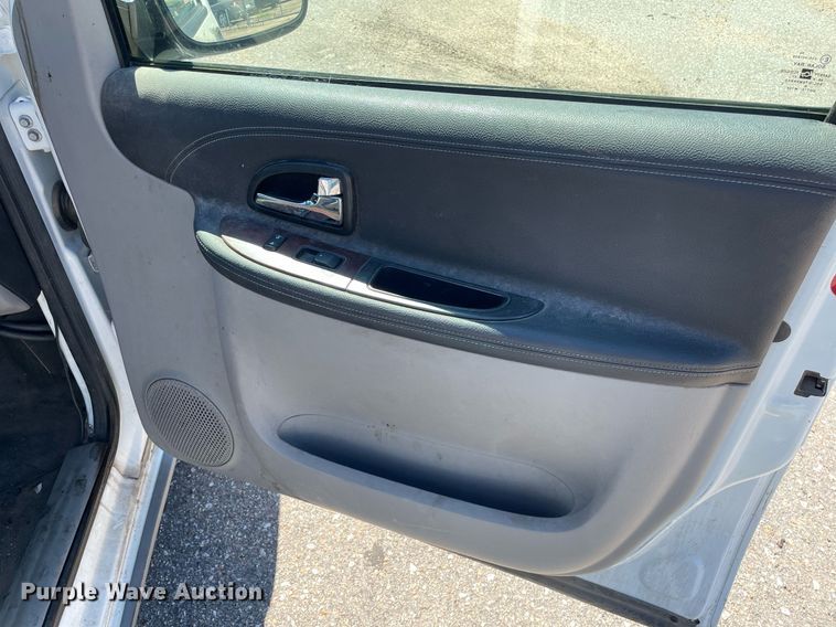 image for item NH9407 2007 Chevrolet Uplander van