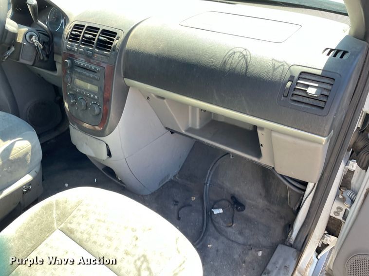 image for item NH9407 2007 Chevrolet Uplander van