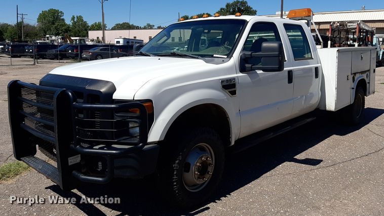 image for item NH9408 2008 Ford  F350 Super Duty Crew Cab utility / service truck