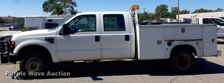 image for item NH9408 2008 Ford  F350 Super Duty Crew Cab utility / service truck