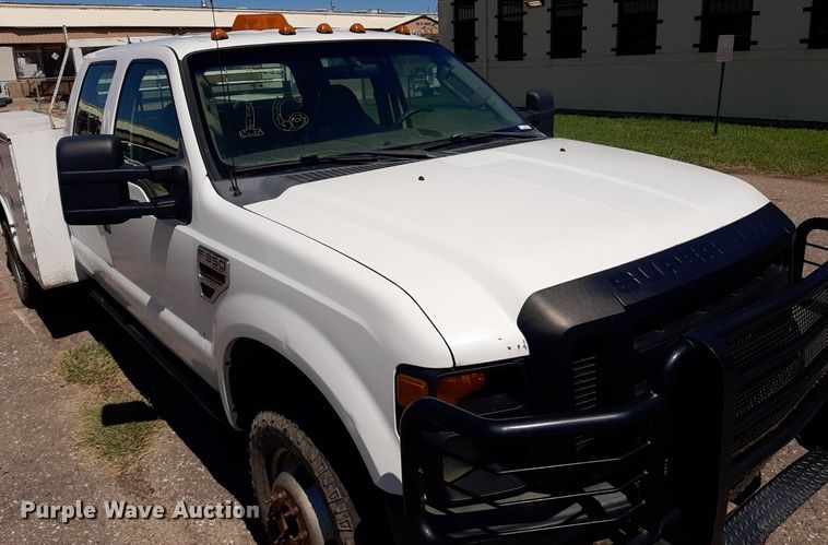 image for item NH9408 2008 Ford  F350 Super Duty Crew Cab utility / service truck