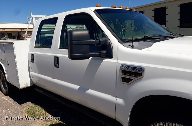 image for item NH9408 2008 Ford  F350 Super Duty Crew Cab utility / service truck