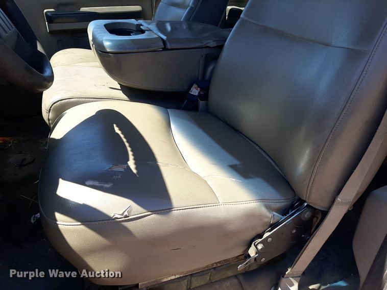 image for item NH9408 2008 Ford  F350 Super Duty Crew Cab utility / service truck