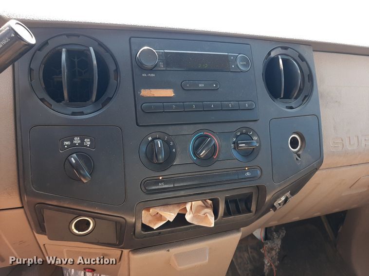 image for item NH9408 2008 Ford  F350 Super Duty Crew Cab utility / service truck