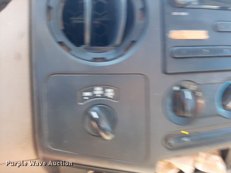 image for item NH9408 2008 Ford  F350 Super Duty Crew Cab utility / service truck