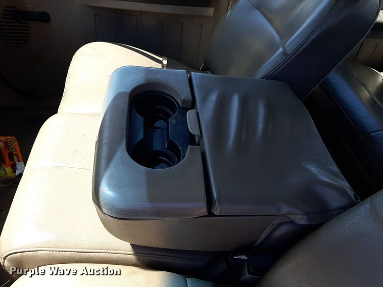 image for item NH9408 2008 Ford  F350 Super Duty Crew Cab utility / service truck