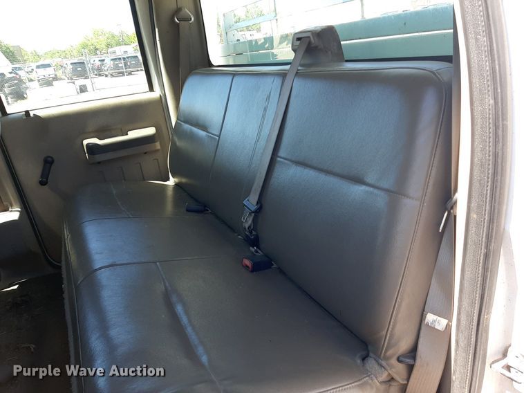 image for item NH9408 2008 Ford  F350 Super Duty Crew Cab utility / service truck