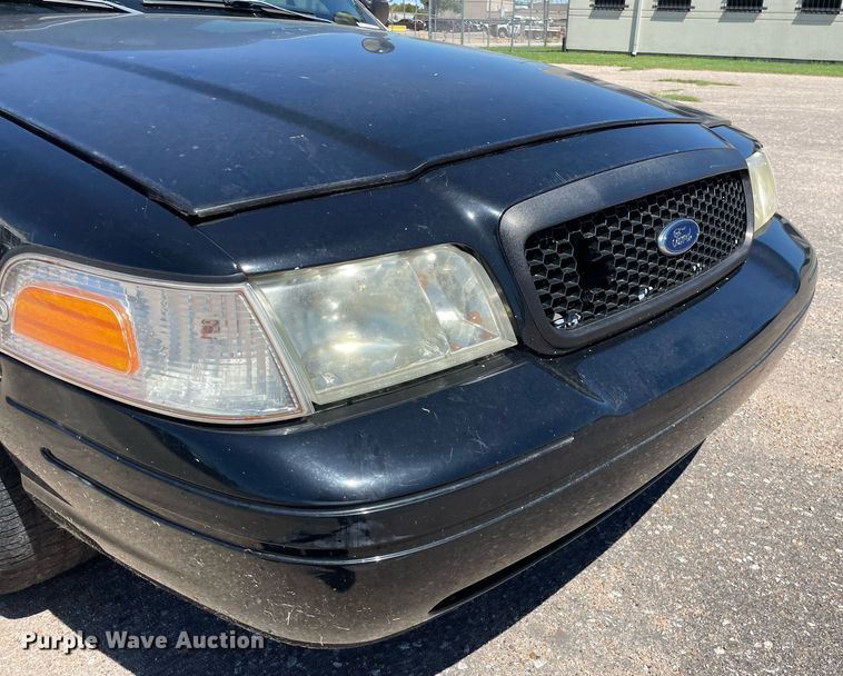 image for item NH9410 2011 Ford Crown Victoria Police Interceptor 