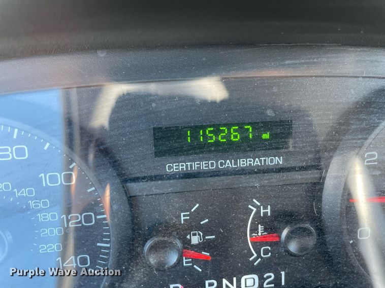 image for item NH9410 2011 Ford Crown Victoria Police Interceptor 