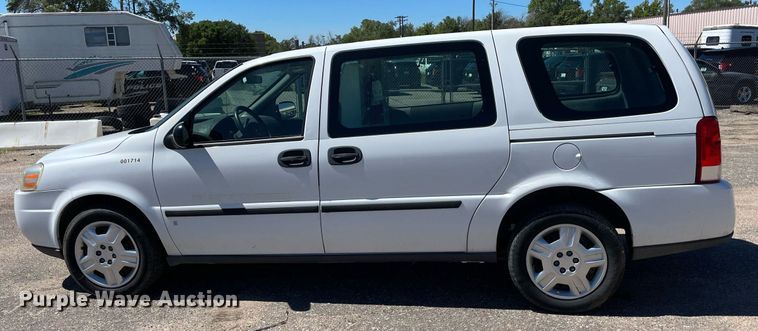 image for item NH9412 2008 Chevrolet Uplander  van