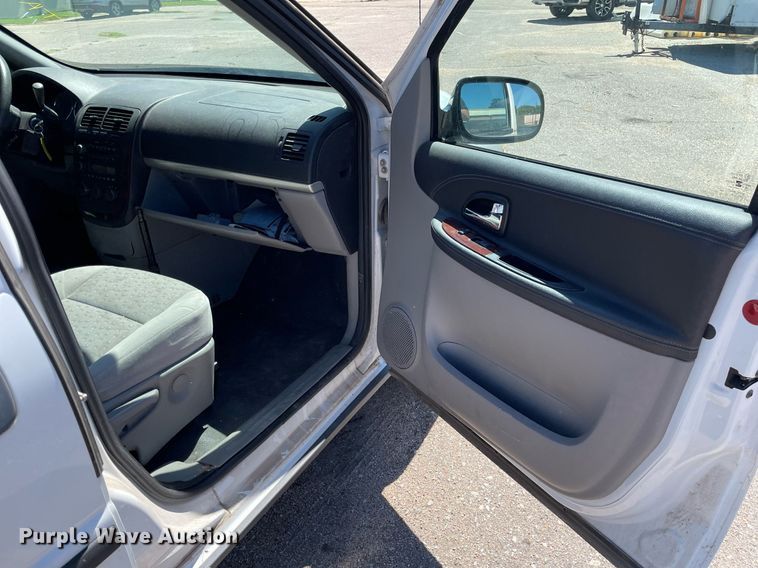 image for item NH9412 2008 Chevrolet Uplander  van