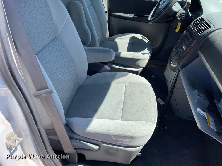 image for item NH9412 2008 Chevrolet Uplander  van