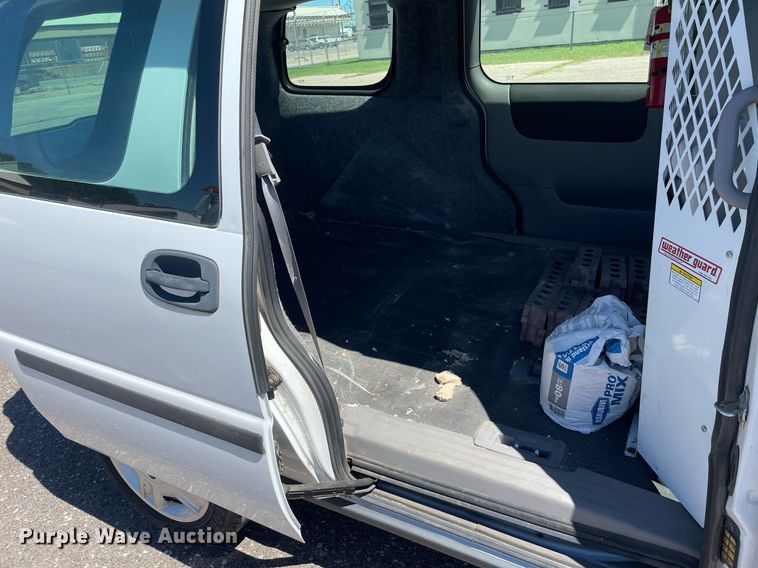 image for item NH9412 2008 Chevrolet Uplander  van