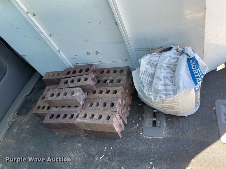 image for item NH9412 2008 Chevrolet Uplander  van