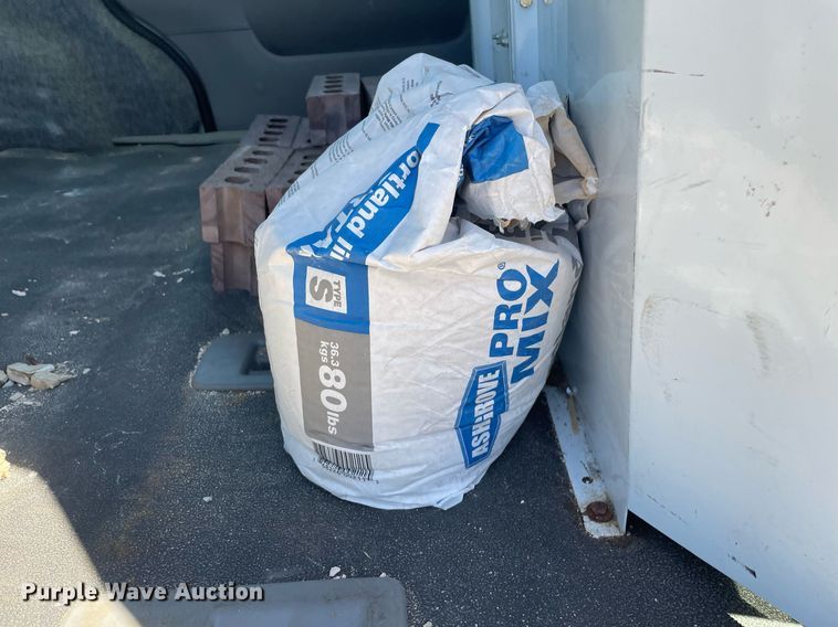 image for item NH9412 2008 Chevrolet Uplander  van