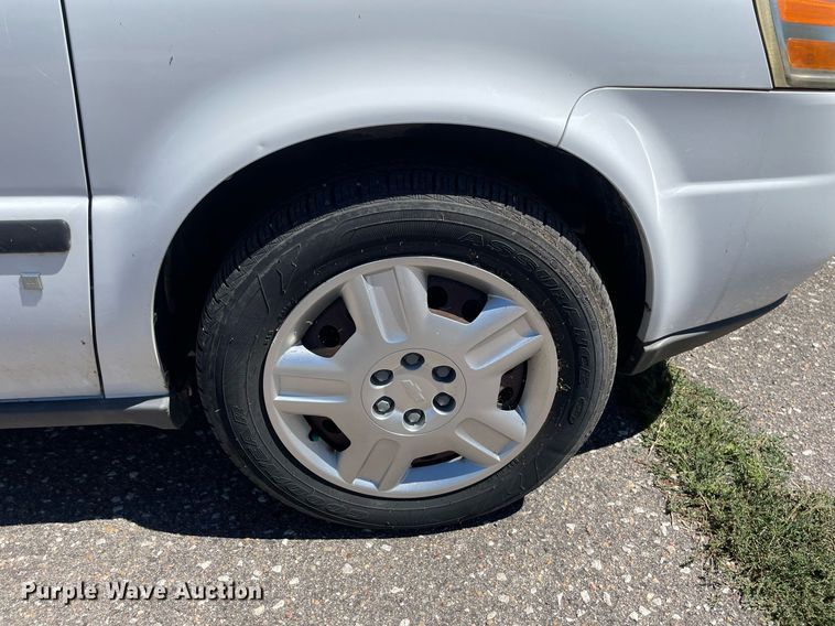 image for item NH9412 2008 Chevrolet Uplander  van