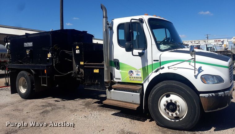 image for item NH9413 2012 Freightliner  Business Class M2 pothole patcher truck