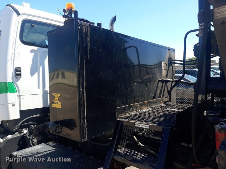 image for item NH9413 2012 Freightliner  Business Class M2 pothole patcher truck