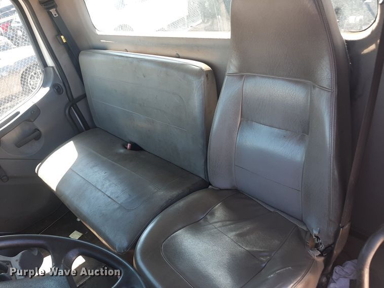 image for item NH9413 2012 Freightliner  Business Class M2 pothole patcher truck