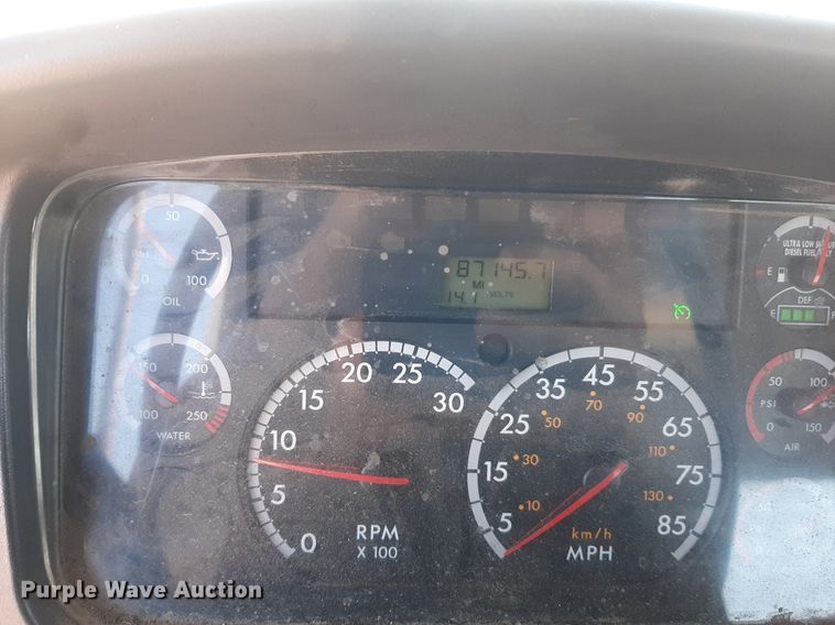 image for item NH9413 2012 Freightliner  Business Class M2 pothole patcher truck