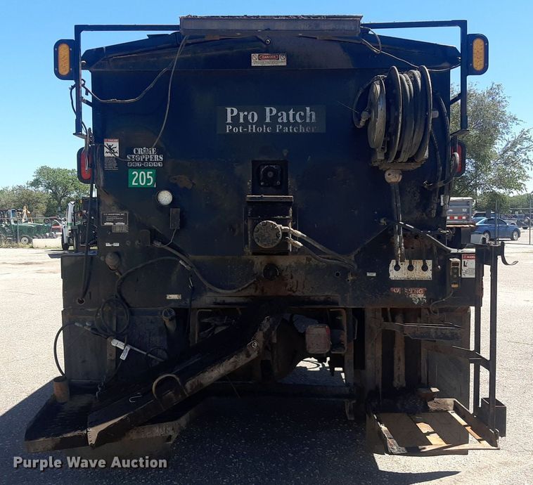 image for item NH9415 2012 Freightliner Business Class M2 pothole patcher truck