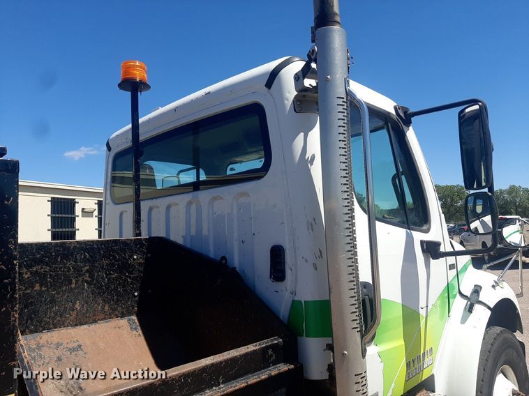 image for item NH9415 2012 Freightliner Business Class M2 pothole patcher truck