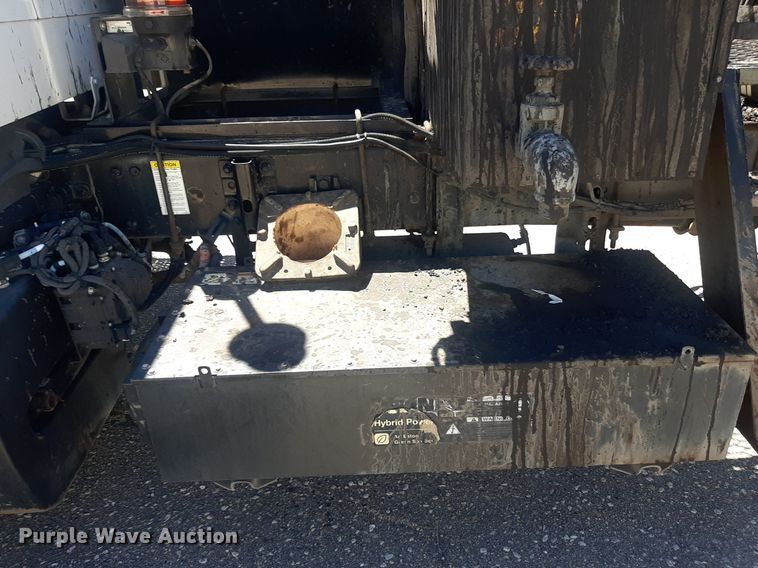 image for item NH9415 2012 Freightliner Business Class M2 pothole patcher truck