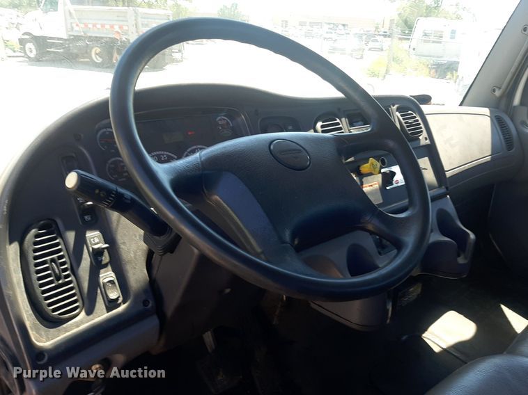 image for item NH9415 2012 Freightliner Business Class M2 pothole patcher truck