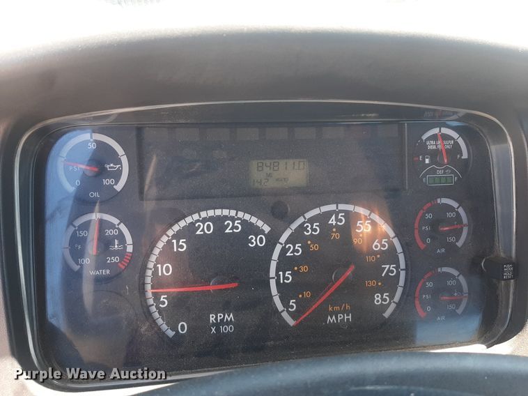 image for item NH9415 2012 Freightliner Business Class M2 pothole patcher truck