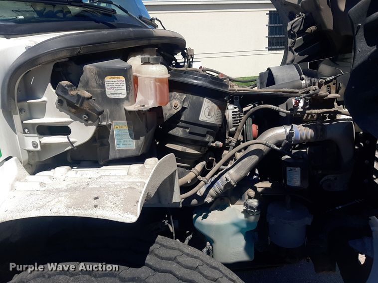 image for item NH9415 2012 Freightliner Business Class M2 pothole patcher truck