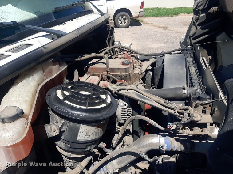 image for item NH9415 2012 Freightliner Business Class M2 pothole patcher truck