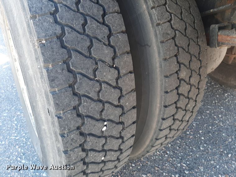 image for item NH9415 2012 Freightliner Business Class M2 pothole patcher truck