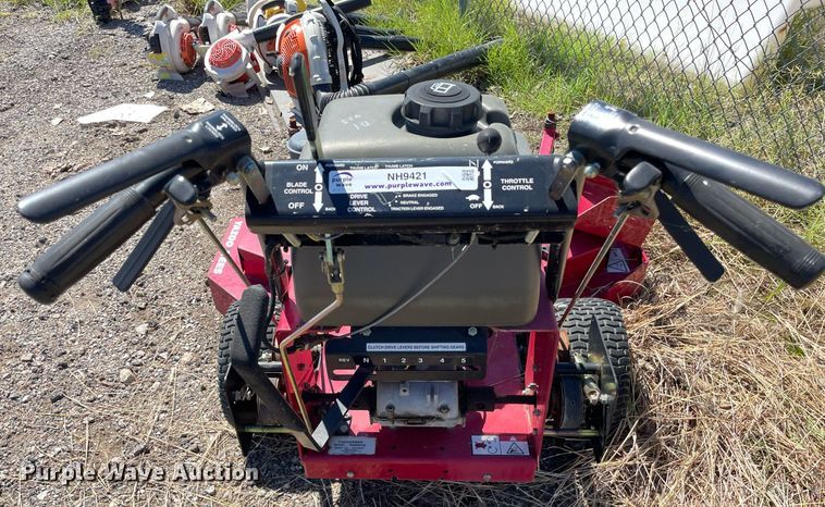 image for item NH9421 Yazoo/Kees Kutter KKW48152 lawn mower