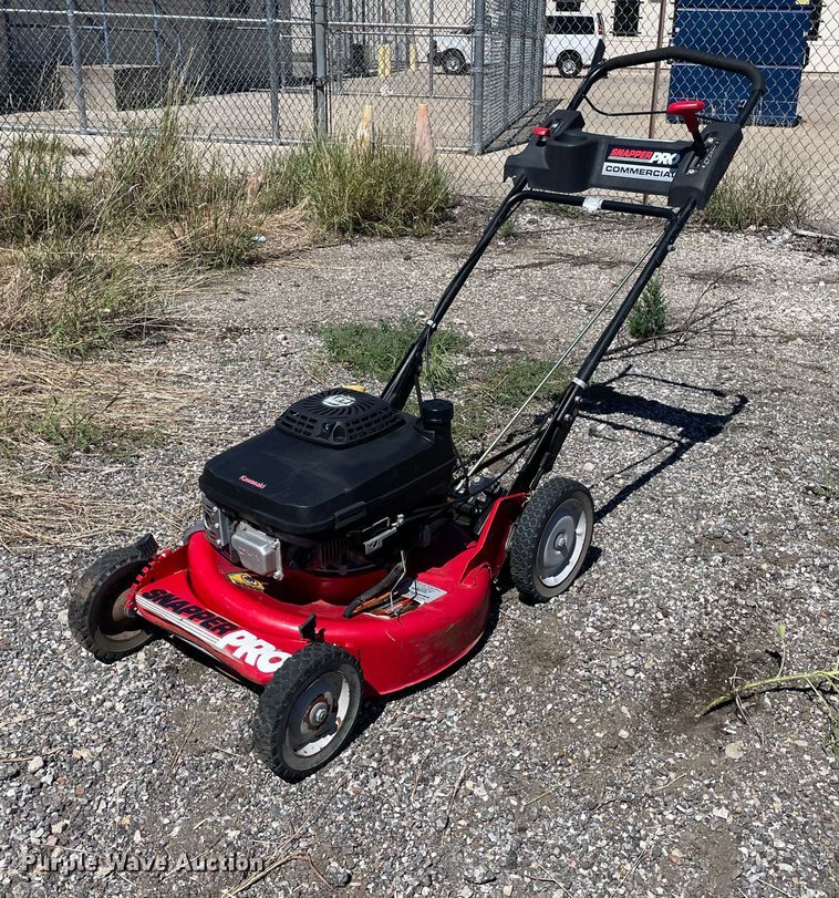 image for item NH9422 Snapper Pro Walk lawn mower