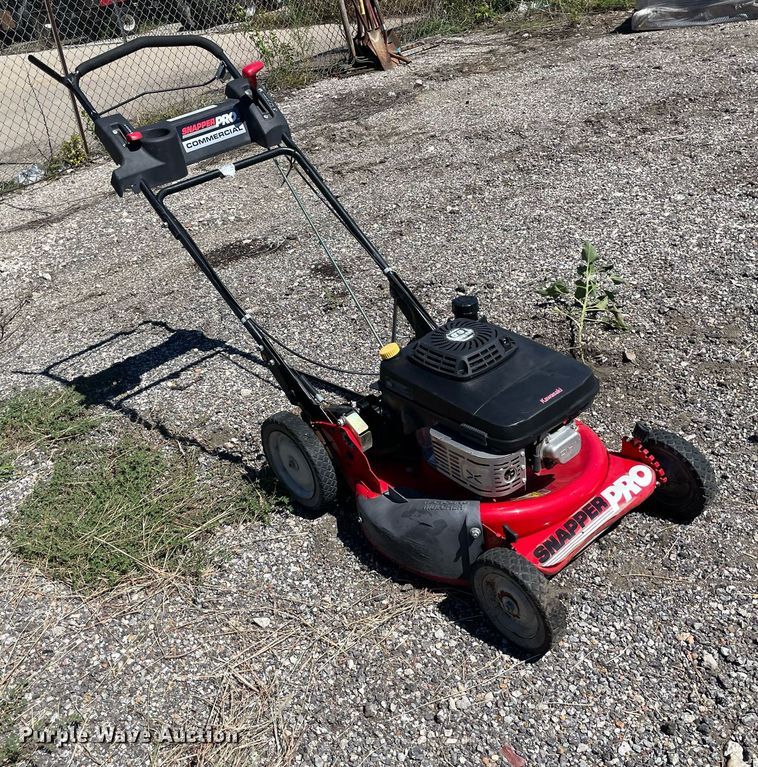 image for item NH9422 Snapper Pro Walk lawn mower