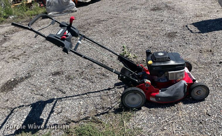 image for item NH9422 Snapper Pro Walk lawn mower