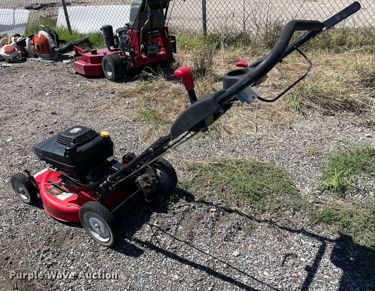 image for item NH9422 Snapper Pro Walk lawn mower