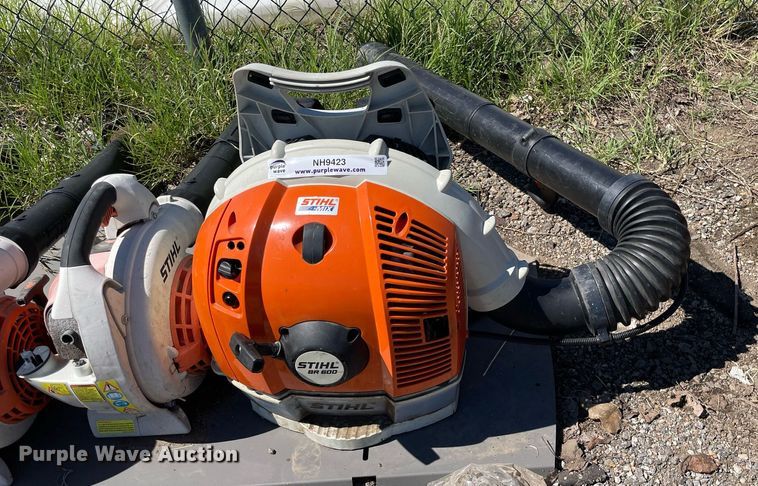 image for item NH9423 (8) leaf blowers