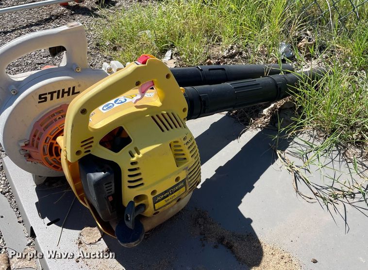 image for item NH9423 (8) leaf blowers