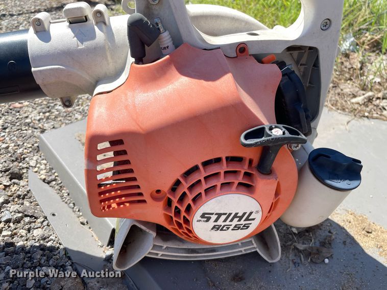 image for item NH9423 (8) leaf blowers