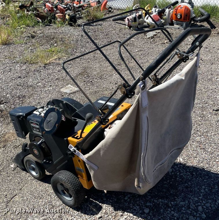 image for item NH9424 Baker chipper vacuum