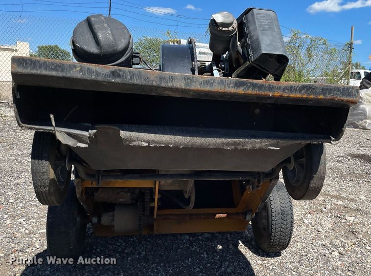 image for item NH9424 Baker chipper vacuum