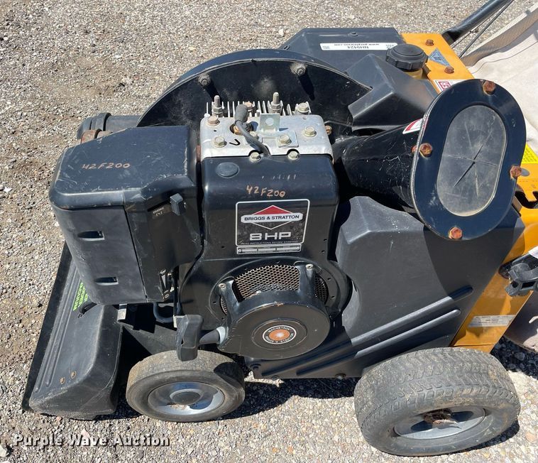 image for item NH9424 Baker chipper vacuum