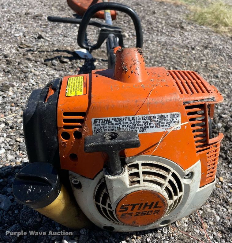 image for item NH9425 Lawn equipment