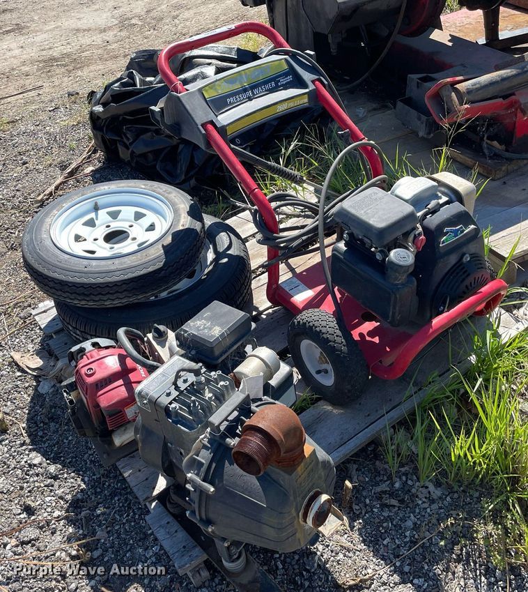 image for item NH9426 Troy-Bilt pressure washer