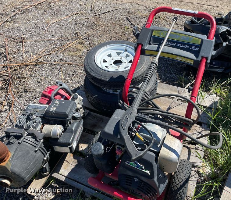 image for item NH9426 Troy-Bilt pressure washer