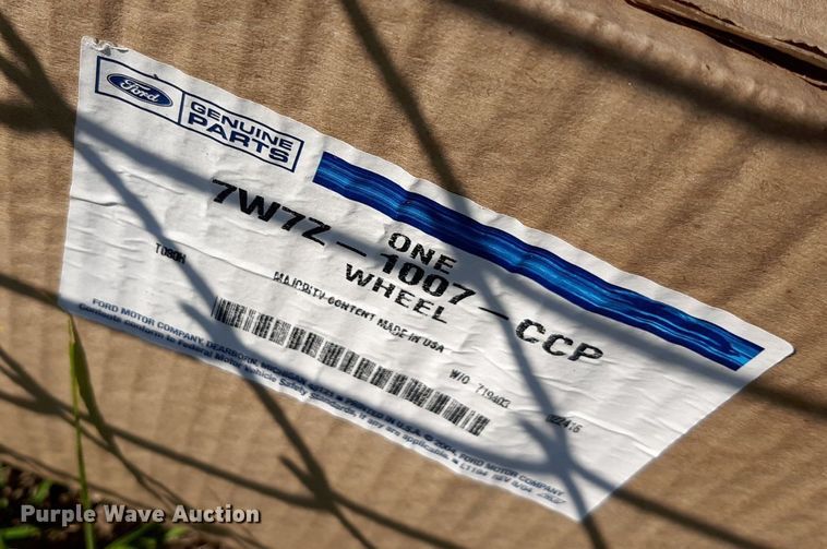 image for item NH9429 Automotive parts